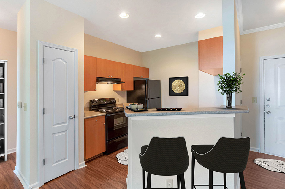 The Crest at Galleria The Multifamily Advisory Group at Cushman